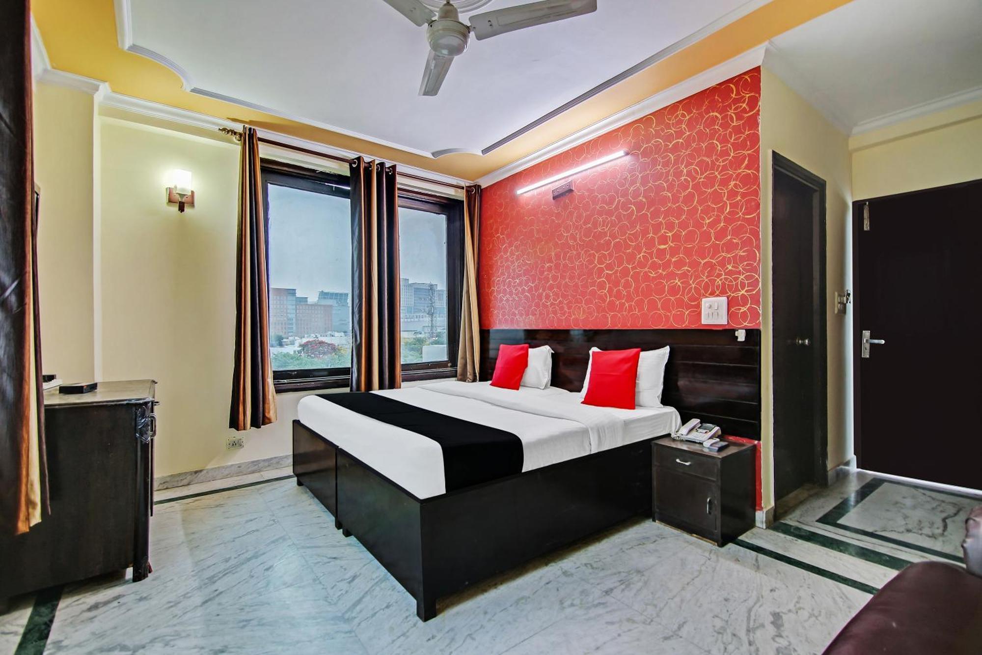 Capital O Tipsyy Near Aravali Biodiversity Park Ґурґаон Екстер'єр фото