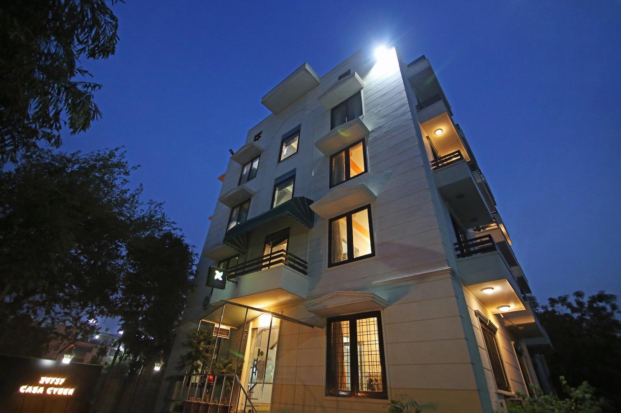 Capital O Tipsyy Near Aravali Biodiversity Park Ґурґаон Екстер'єр фото